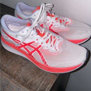 Men’s ASIC Magic 3 speed tennis shoes